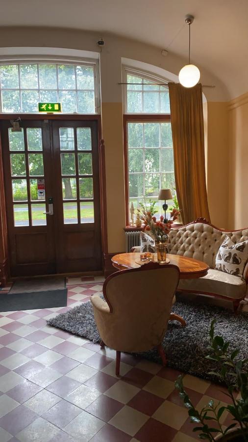 Ting1903 Bed & Breakfast Авеста Экстерьер фото